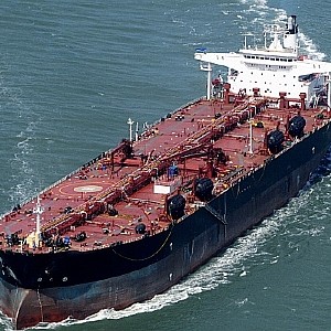 F0_0470_0300_oil_tanker